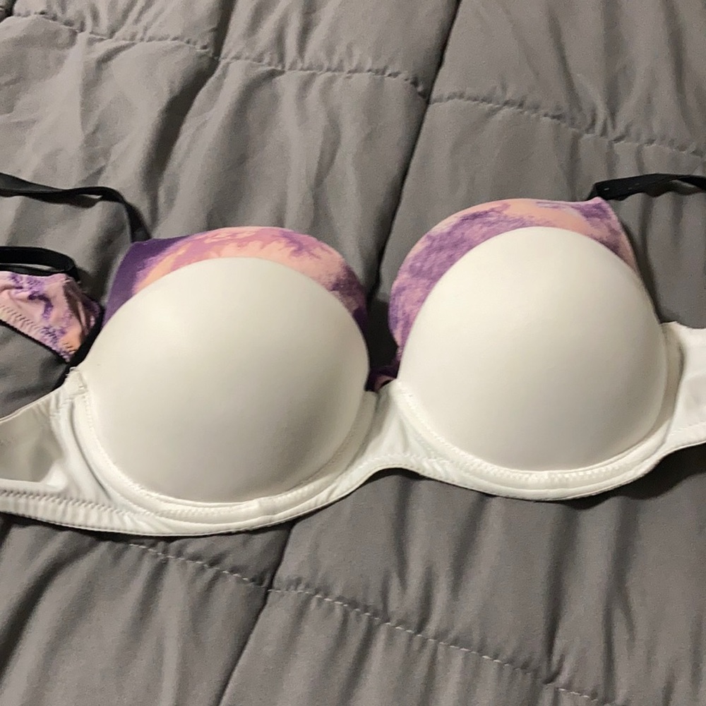 Victoria Secret Pink bras